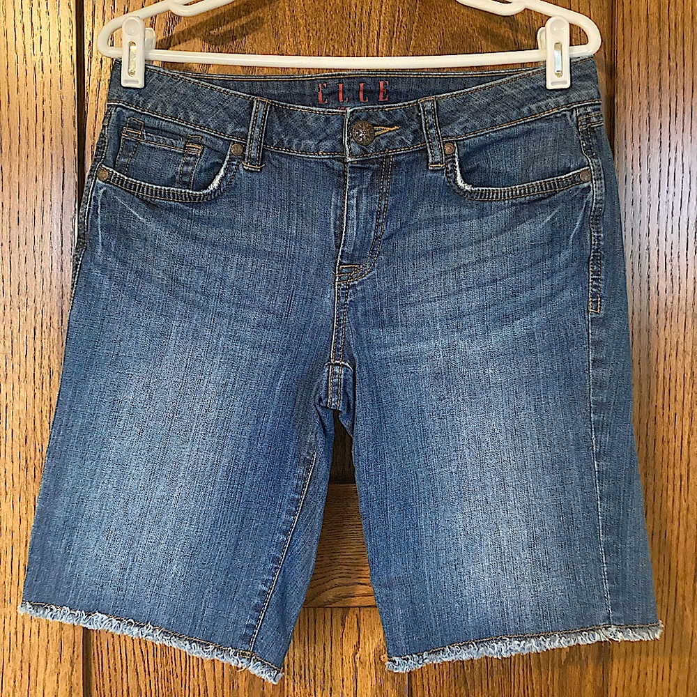 2/$10 - Elle Jean shorts - Size 8